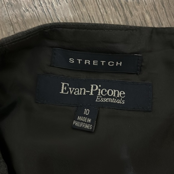 Evan Picone Ruffle Flared Skirt - Picture 3 of 7